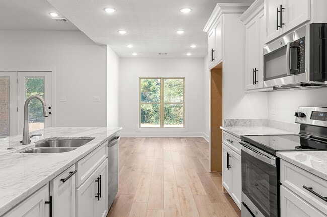 Photo - 4216 Lynx Ln