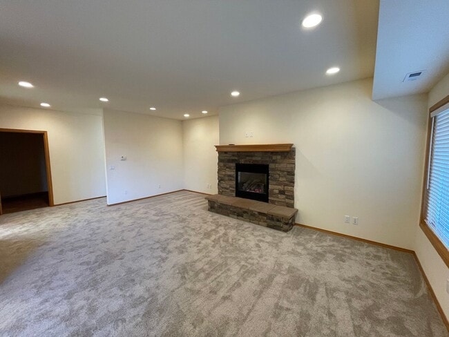 Photo - 2128 Freund St