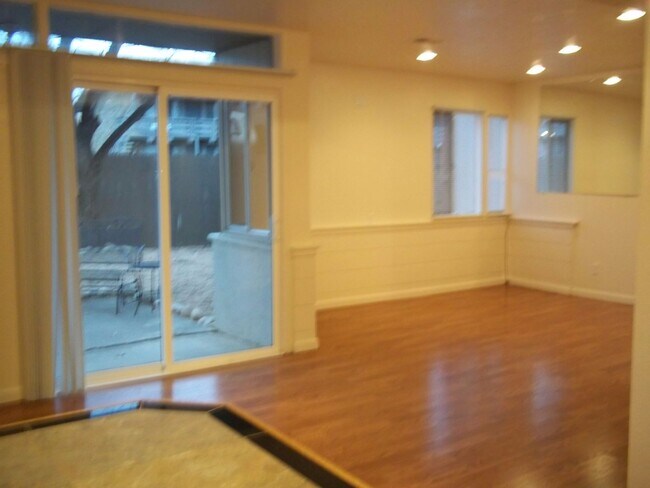 Photo - Seven Thirty, LLC (765) Unidad 765 #3