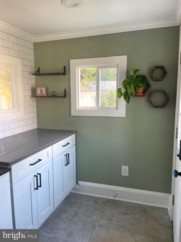 Photo - 57 Ridgeway Ave