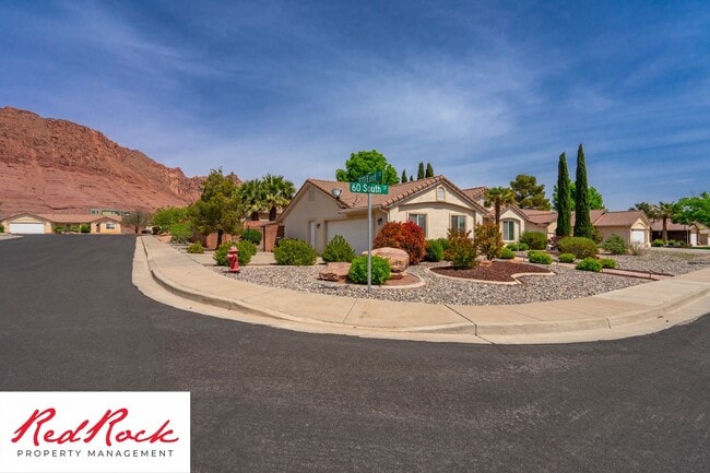Photo - 3 Bed 2 Bath Home in Ivins with Views of Red Mountain