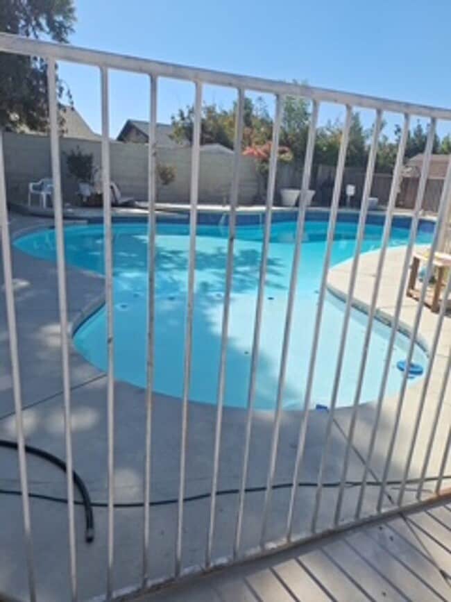 Photo - Southwest Bakersfield Home with Pool