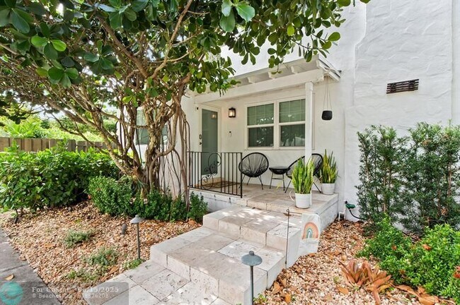 Photo - 615 SE 11th Ave