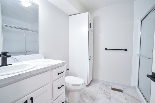 Carriage Hill Apartments