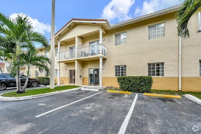 Building Photo - 6900 NW 179th St Unit 104-1 Rental