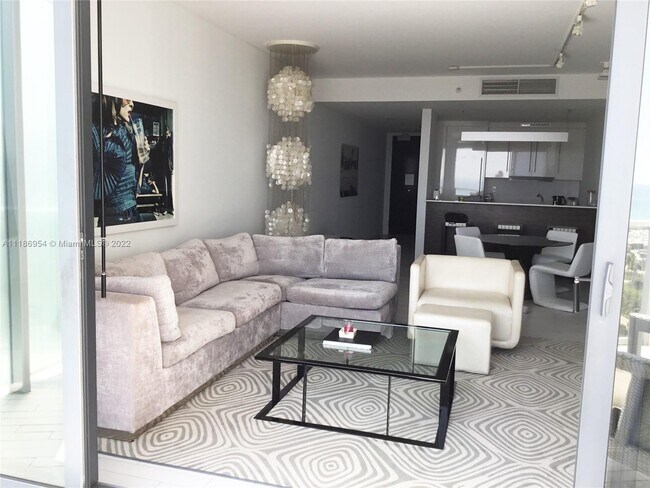 Photo - 2201 Collins Ave Unit 1022