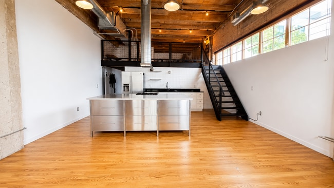 Photo - 1000 E 18th Ave Unit Uptown Loft