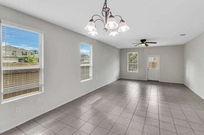 Photo - 5216 Cressler Ln