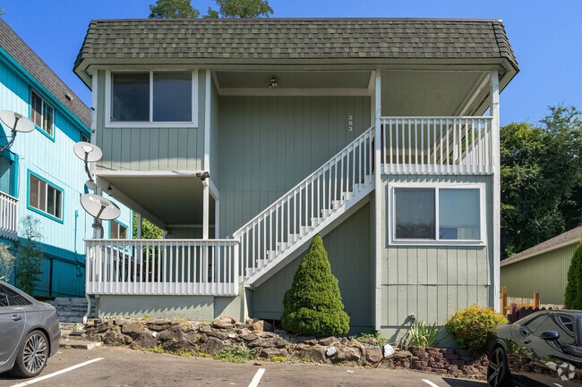 Building Photo - 363 Earlington Ave SW Rental