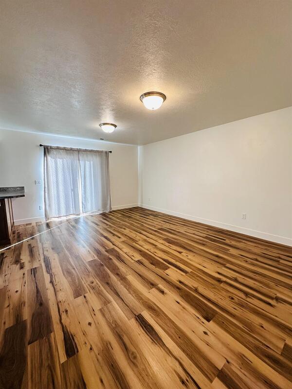 Photo - 16031 N 6000 W