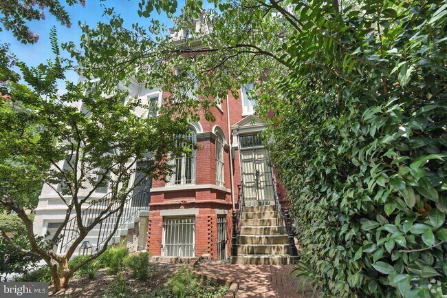 Building Photo - 1507 R St NW Rental