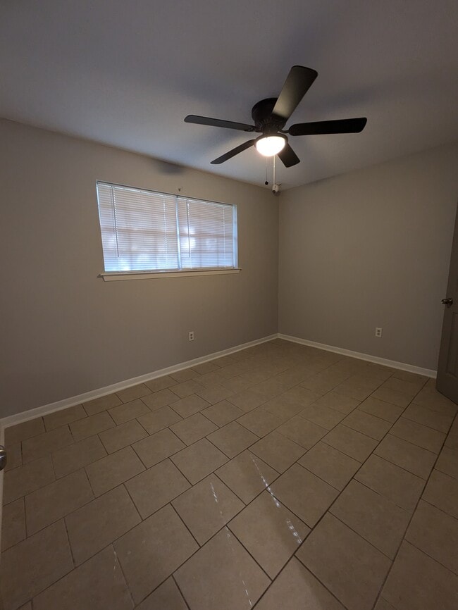 Photo - 931 Central Ave