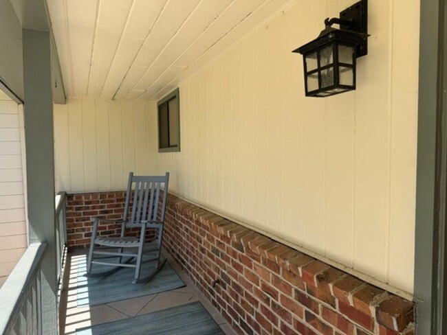 Photo - Fabulous single level Lafayette home nestled at the end of a tree-lined drive.
