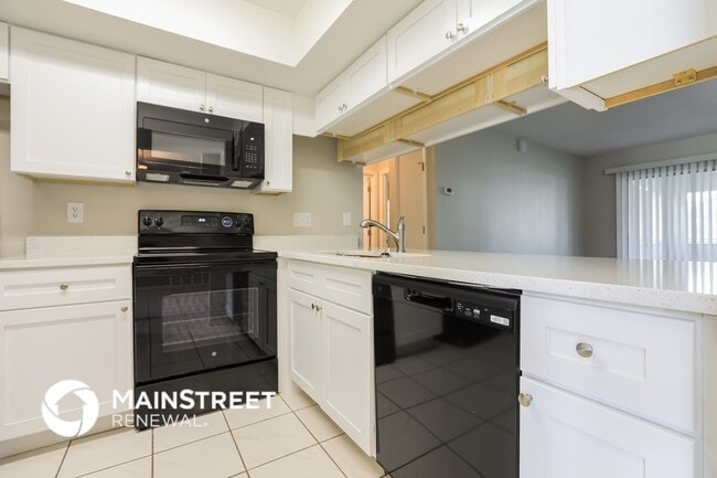 Photo - 1303 Pine Needle Rd