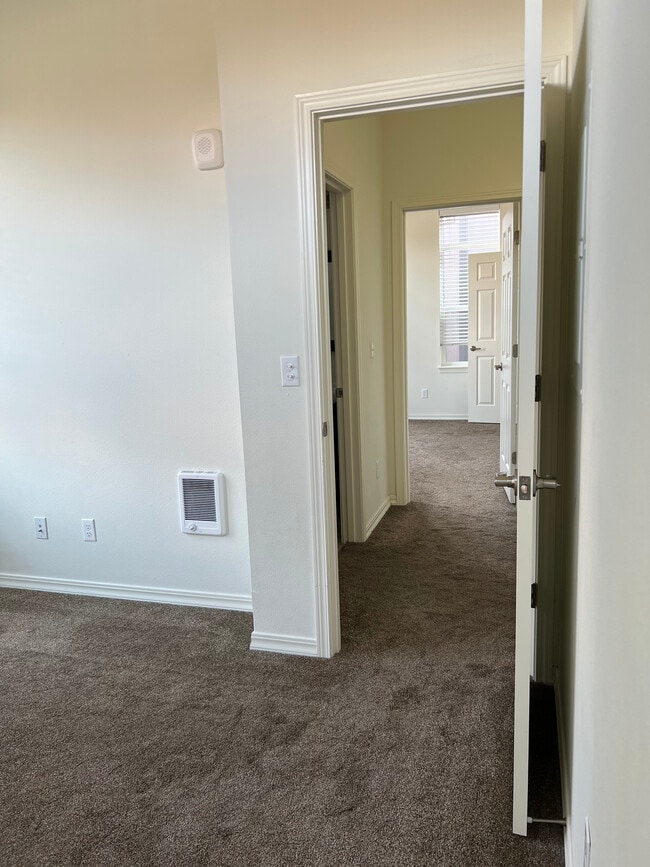 Photo - Tabor Burnside Apartments