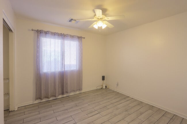 Photo - 43749 W Magnolia Rd