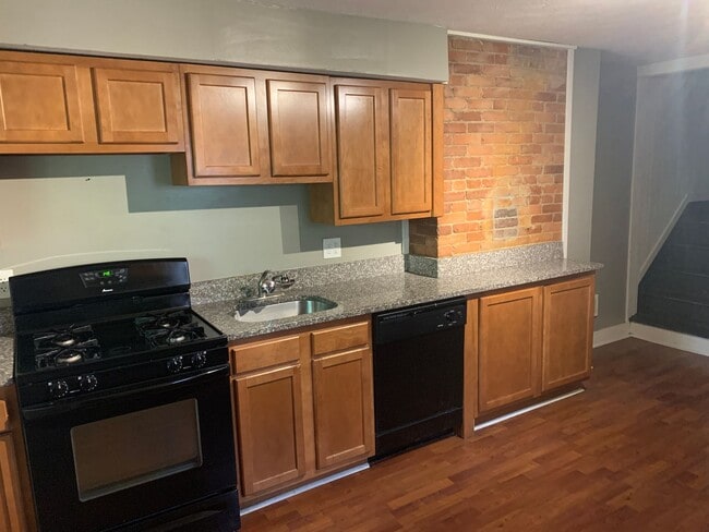 3950-3952 Woolslayer - 3950-3952 Woolslayer Apartment Unit 3952
