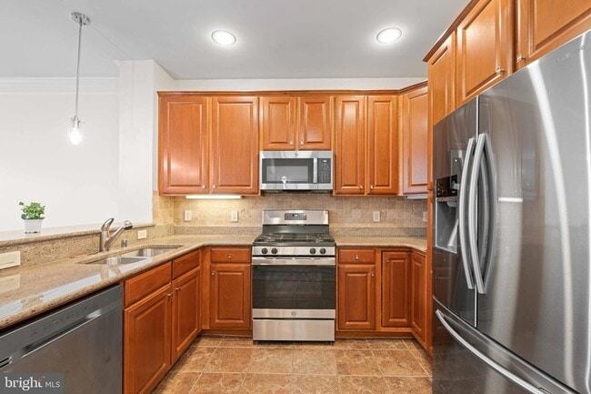 Photo - 35 E All Saints St Unit 201