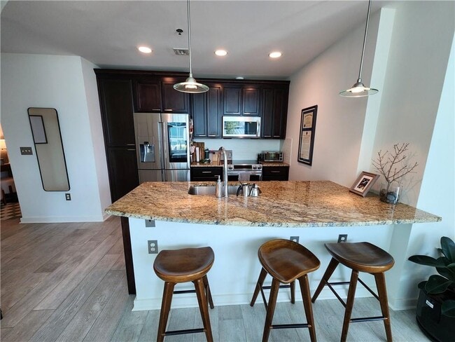 Building Photo - 923 Peachtree St NE Unit 928