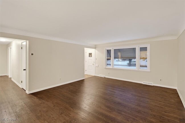 Photo - 5969 Marra Dr