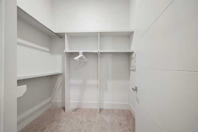 Photo - 199 Waterpoint Court Unit 405