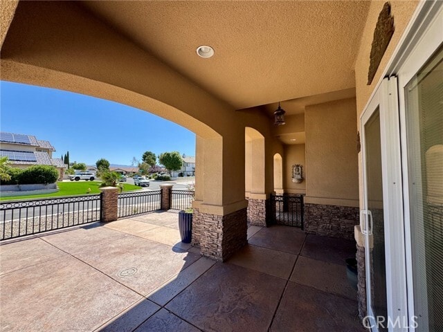13880 Evergreen Ln