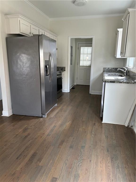 Photo - 600 Delbridge St NW