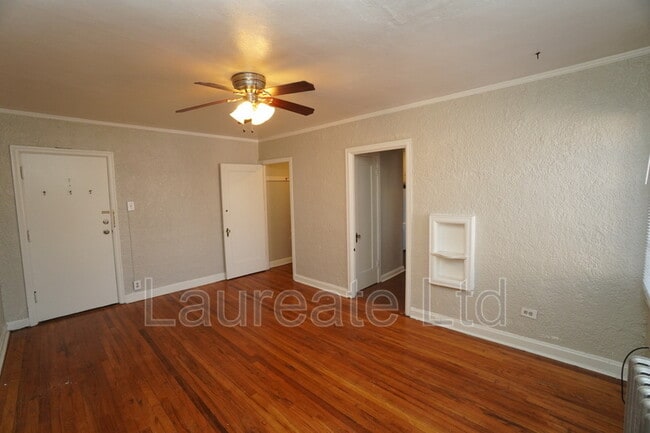 Photo - 1340 E 14th Ave Unidad #12