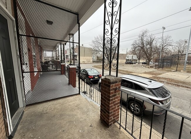 Photo - 5128 Ogden St