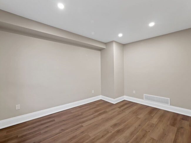 Photo - 51 Stirton St