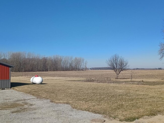 Photo - Country Living!