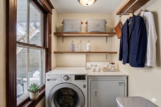 Photo - 120 N Franklin St Unidad 2