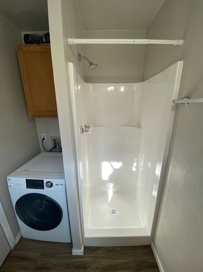 Photo - Single family home under $1000 a month