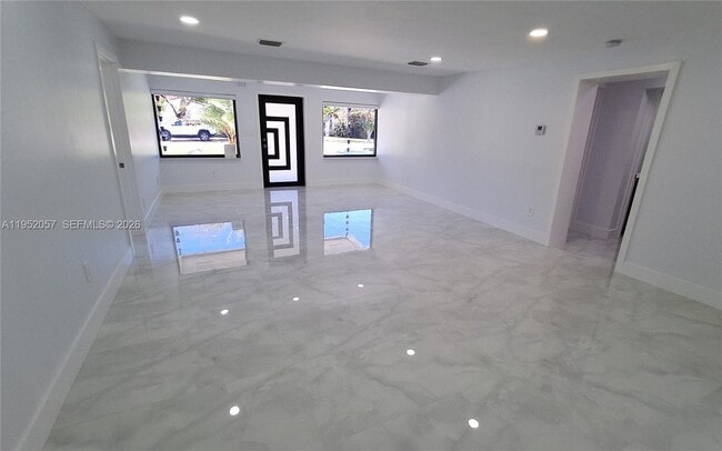 Photo - 216 Shadow Way