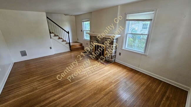 Photo - 3BR Cape Cod in York Suburban Schools