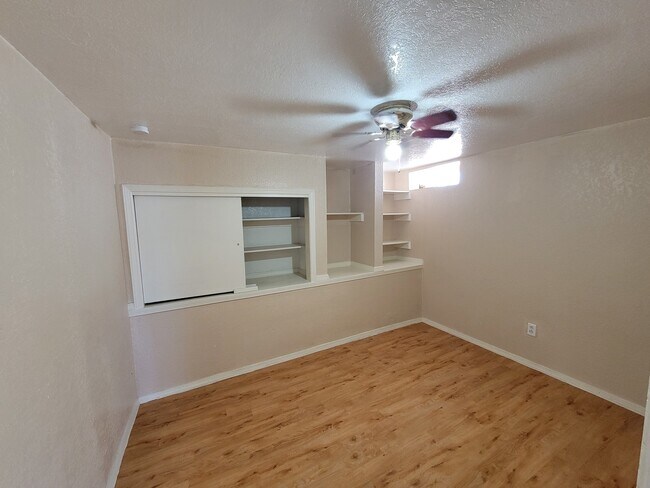 Photo - 5028 Haynesworth Ave Apartments