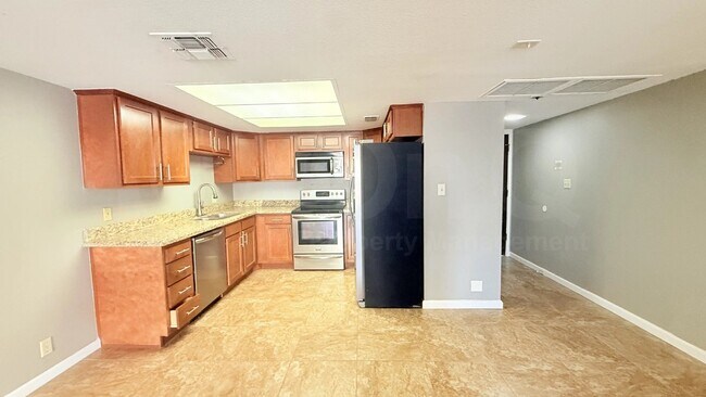 7910 E Camelback Rd