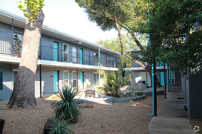 Interior Courtyard - The Marquee Rental