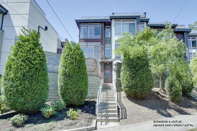 Building Photo - 3835 Gilman Ave W Rental