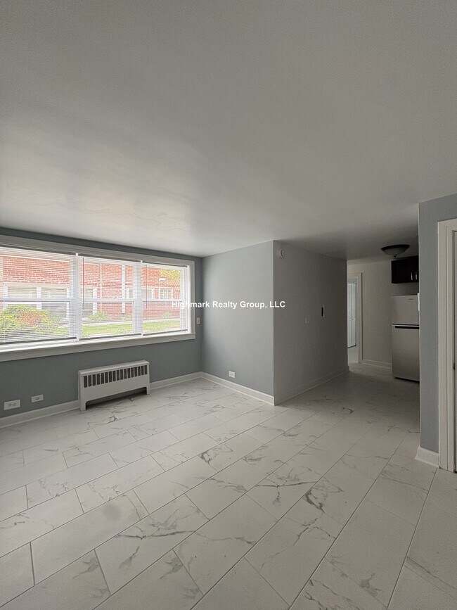 Photo - 6709 N California Ave Unit GG