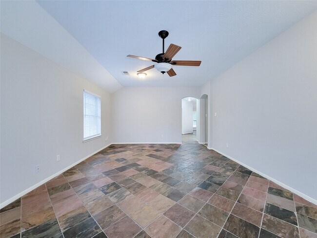 Photo - 18214 Arbormont Dr