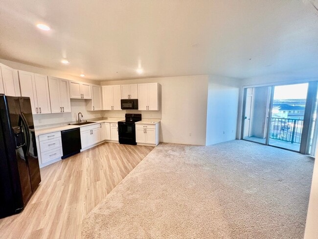 Photo - Available now in Ho‘opili! – 1 BR/1 BA with 2 Tandem Parking Unit 5303