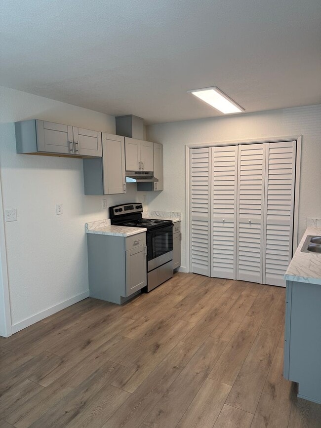 Photo - Newly renovated Cottage in Shasta Lake City!