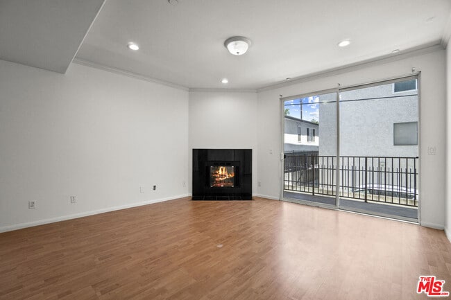 Photo - 1804 Camden Ave Unit 201