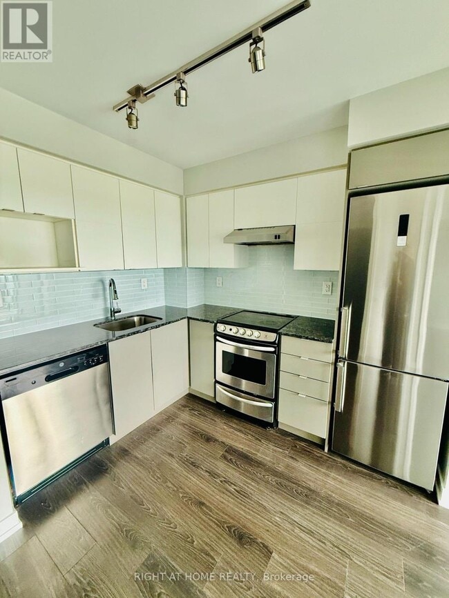 Photo - 160 Flemington Rd Unit 1215