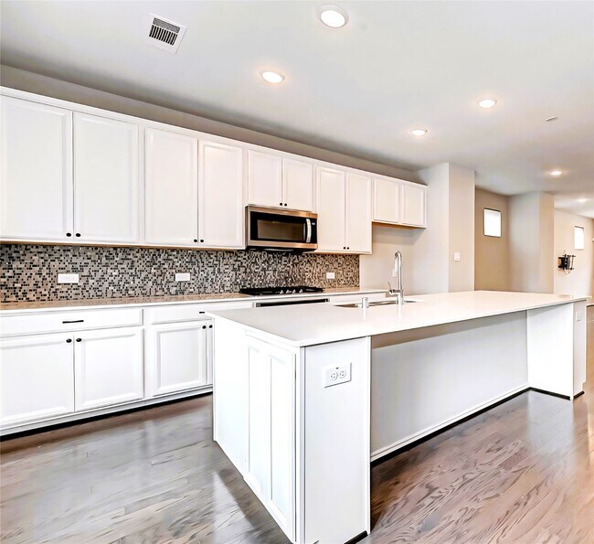 Photo - 3115 Roseland Terrace Ln