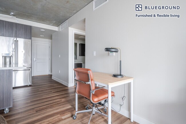 Photo - 101 Taylor Ave N Unidad SI FL9-ID985