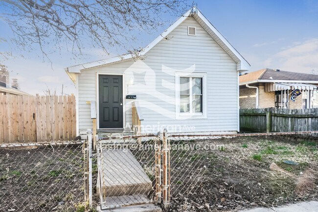 Building Photo - 912 N Livingston Ave