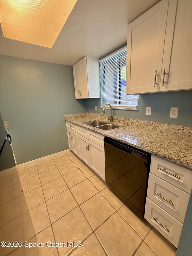 Photo - 3814 Tree Ridge Ln NE