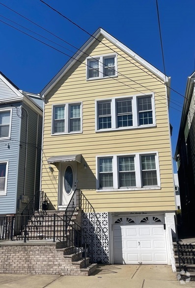Building Photo - 193 Avenue C Rental